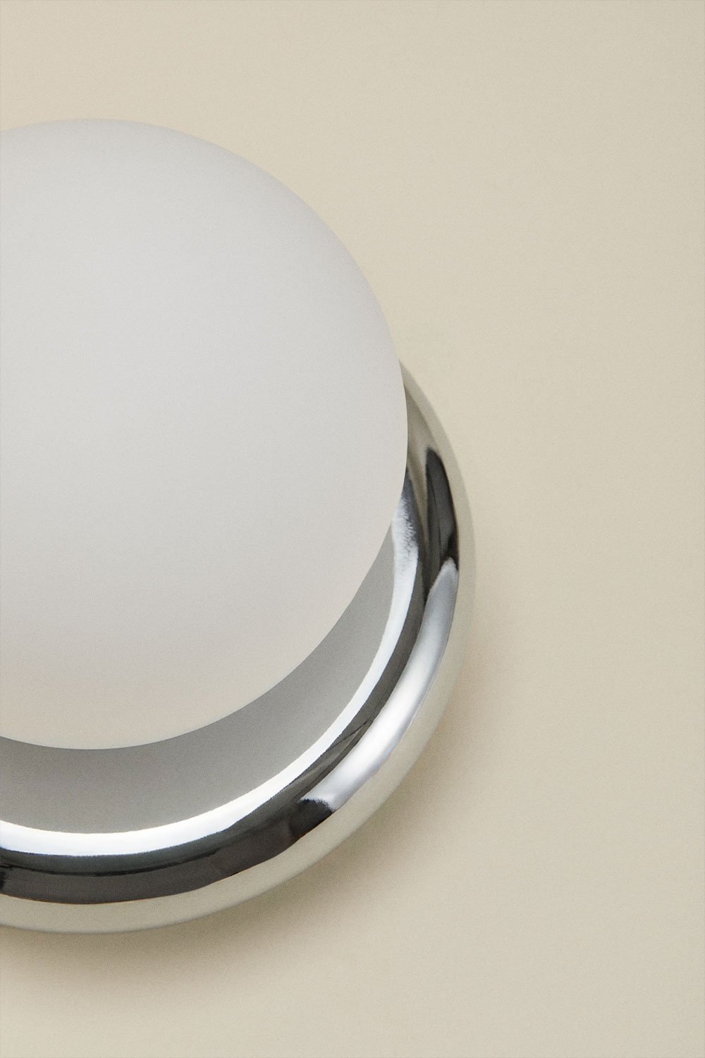 Lámpara de mesa en cerámica con bola de cristal Kryx, imagen de galer&iacute;a 3