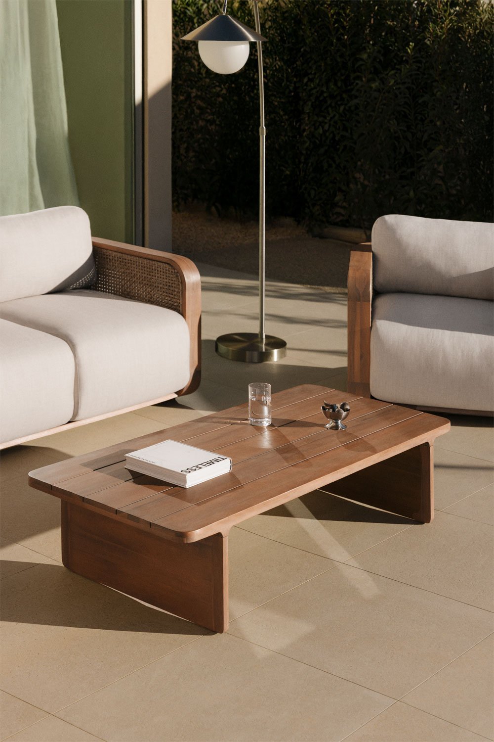 Mesa de centro para jardín rectangular 140x65 cm en madera de acacia Noira , imagen de galer&iacute;a 1