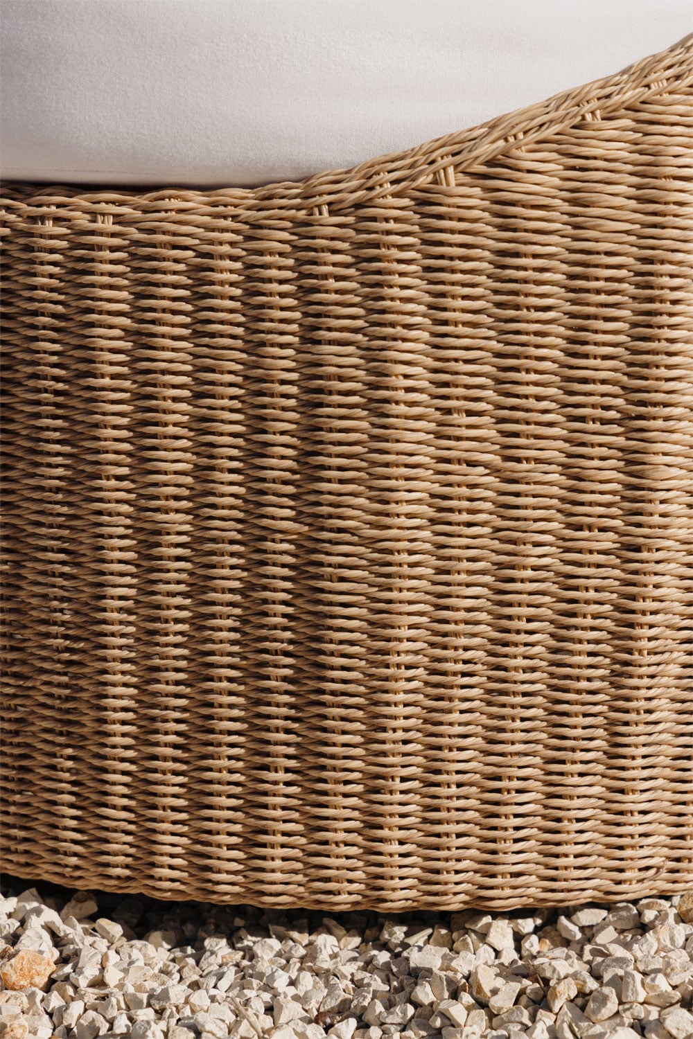 Sillón de jardín en ratán sintético Clarnyx, imagen de galer&iacute;a 2