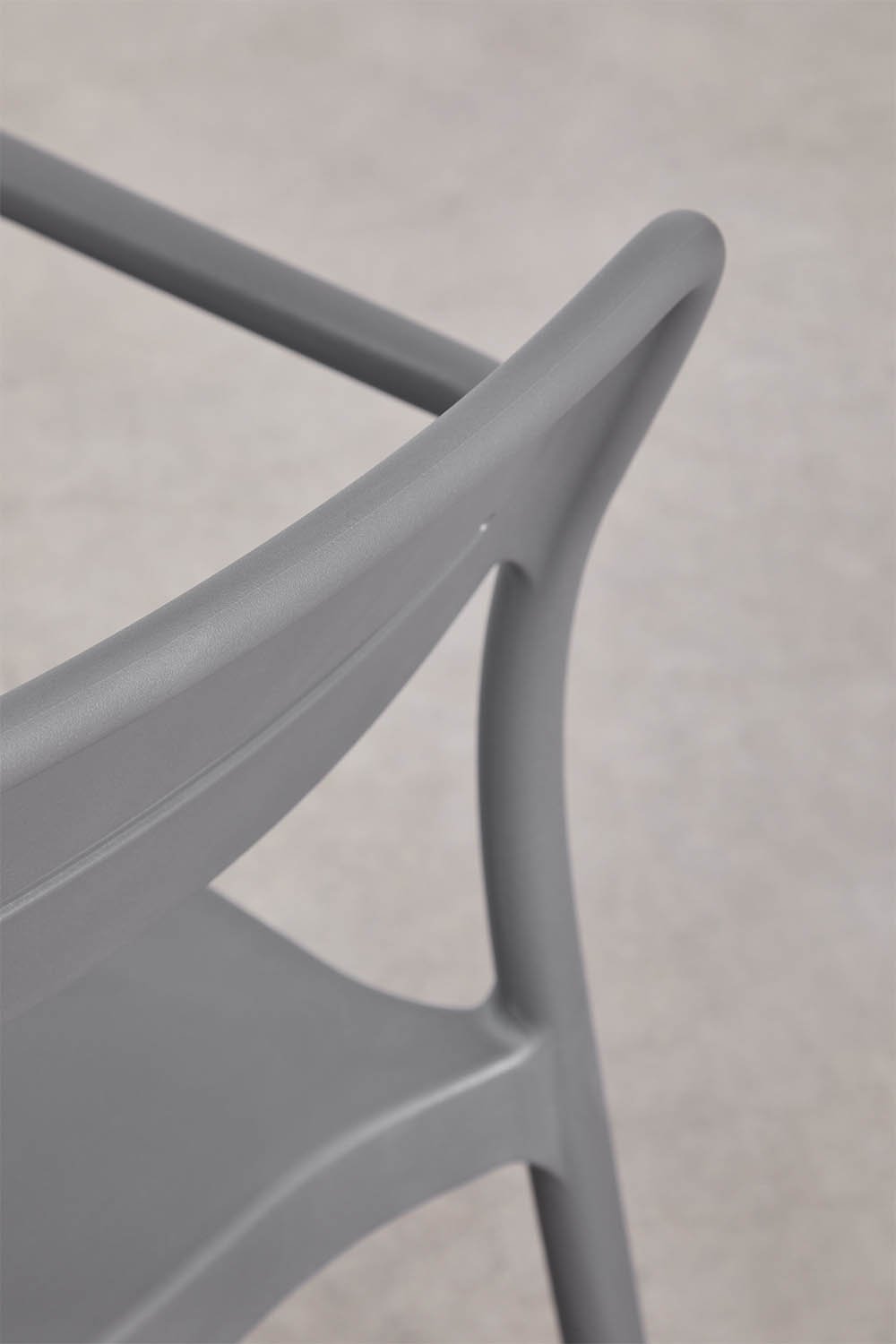 Pack de 4 sillas de comedor apilables con reposabrazos en polipropileno Graneli, imagen de galer&iacute;a 5