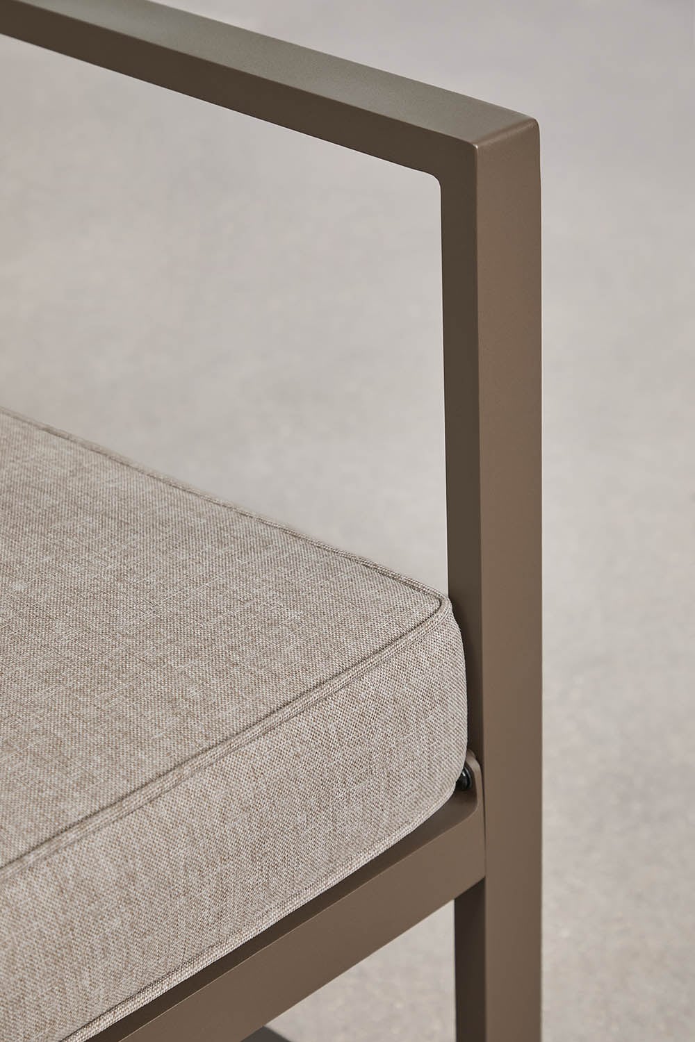 Pack de 2 sillones de jardín en aluminio Lipov, imagen de galer&iacute;a 7