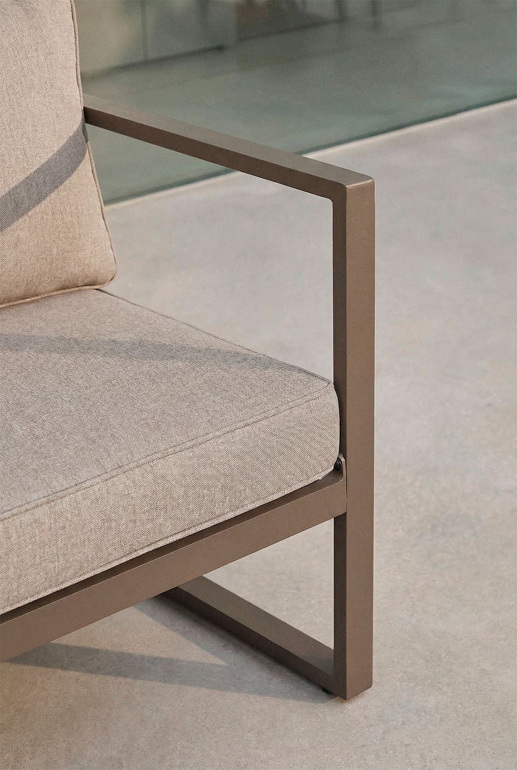 Conjunto de jardín de sofá de 2 plazas y mesa de centro en aluminio 110x55cm Lipov, imagen de galer&iacute;a 2