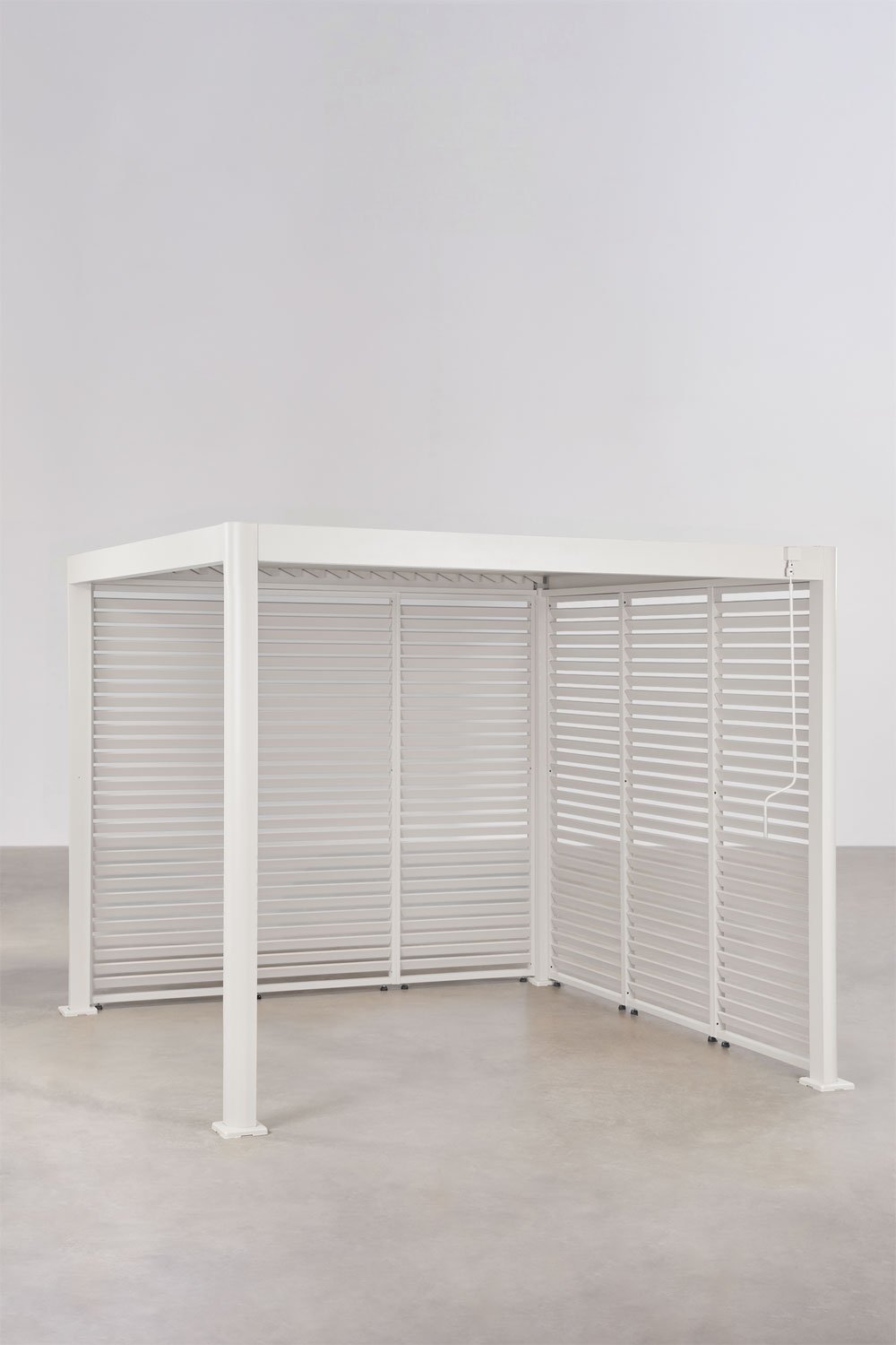 Pérgola bioclimática de lamas con paneles laterales en aluminio Druvia, imagen de galer&iacute;a 1