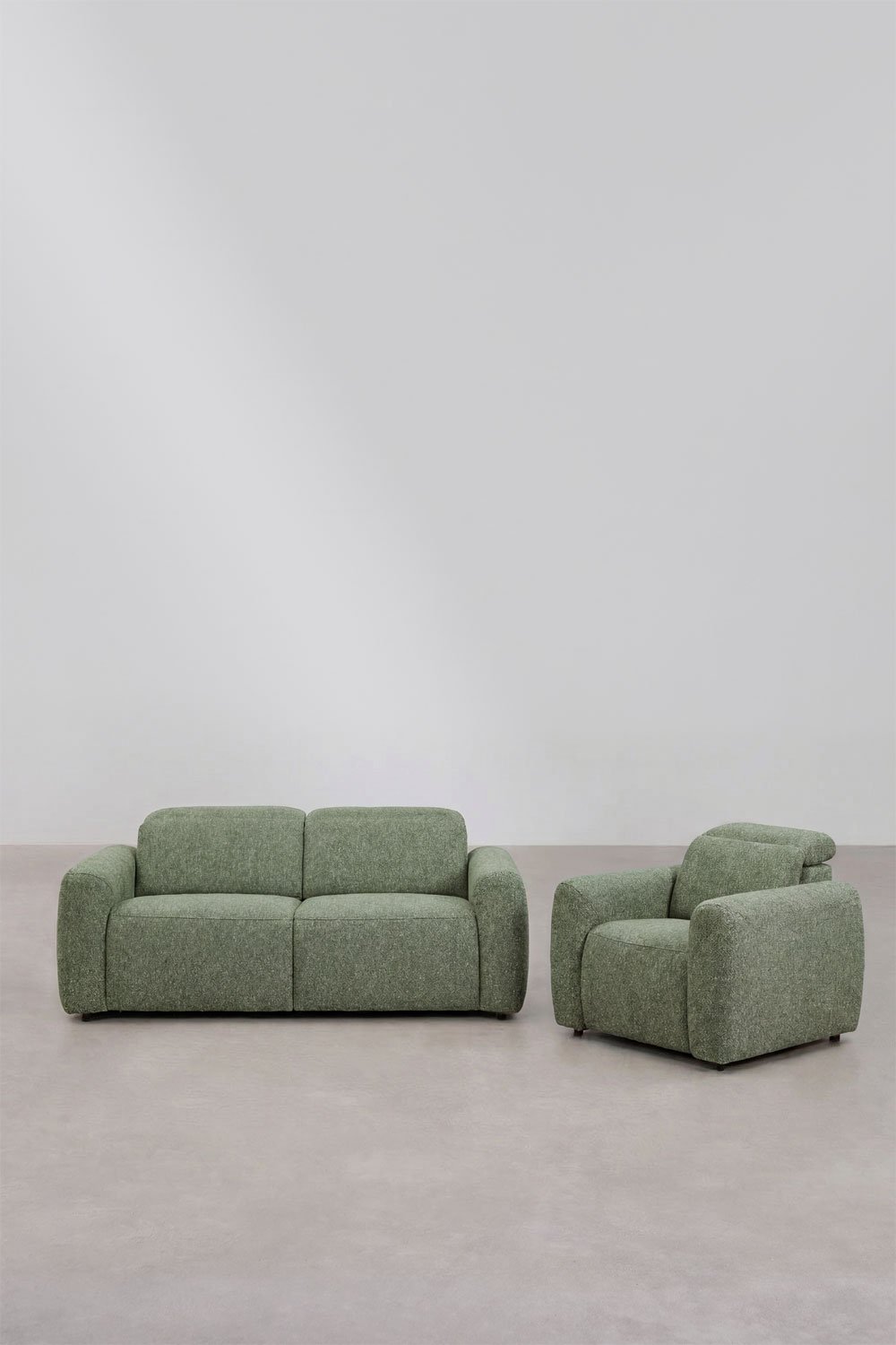 Conjunto de salón con sofá de 2 plazas reclinable y eléctrico y sillón tapizado Peggy, imagen de galer&iacute;a 1