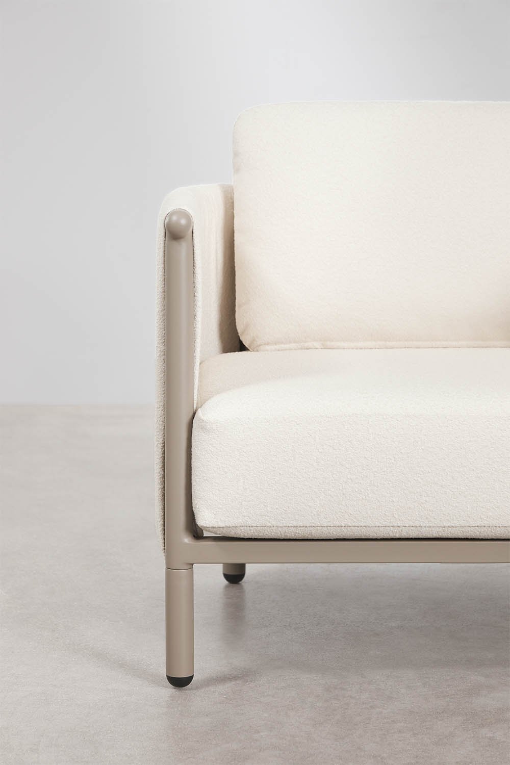 Conjunto de jardín con 2 sillones en bouclé y mesa de centro aluminio Boleni, imagen de galer&iacute;a 4