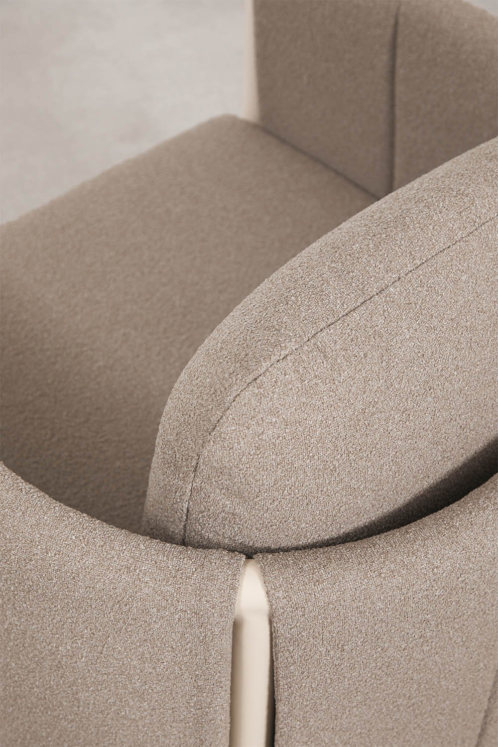 Sillón de jardín en bouclé y aluminio Boleni, imagen de galer&iacute;a 2