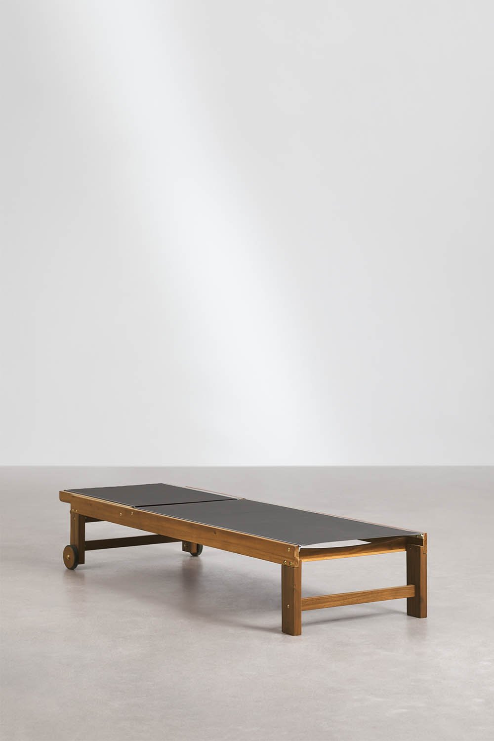 Tumbona reclinable en madera Valerys, imagen de galer&iacute;a 3