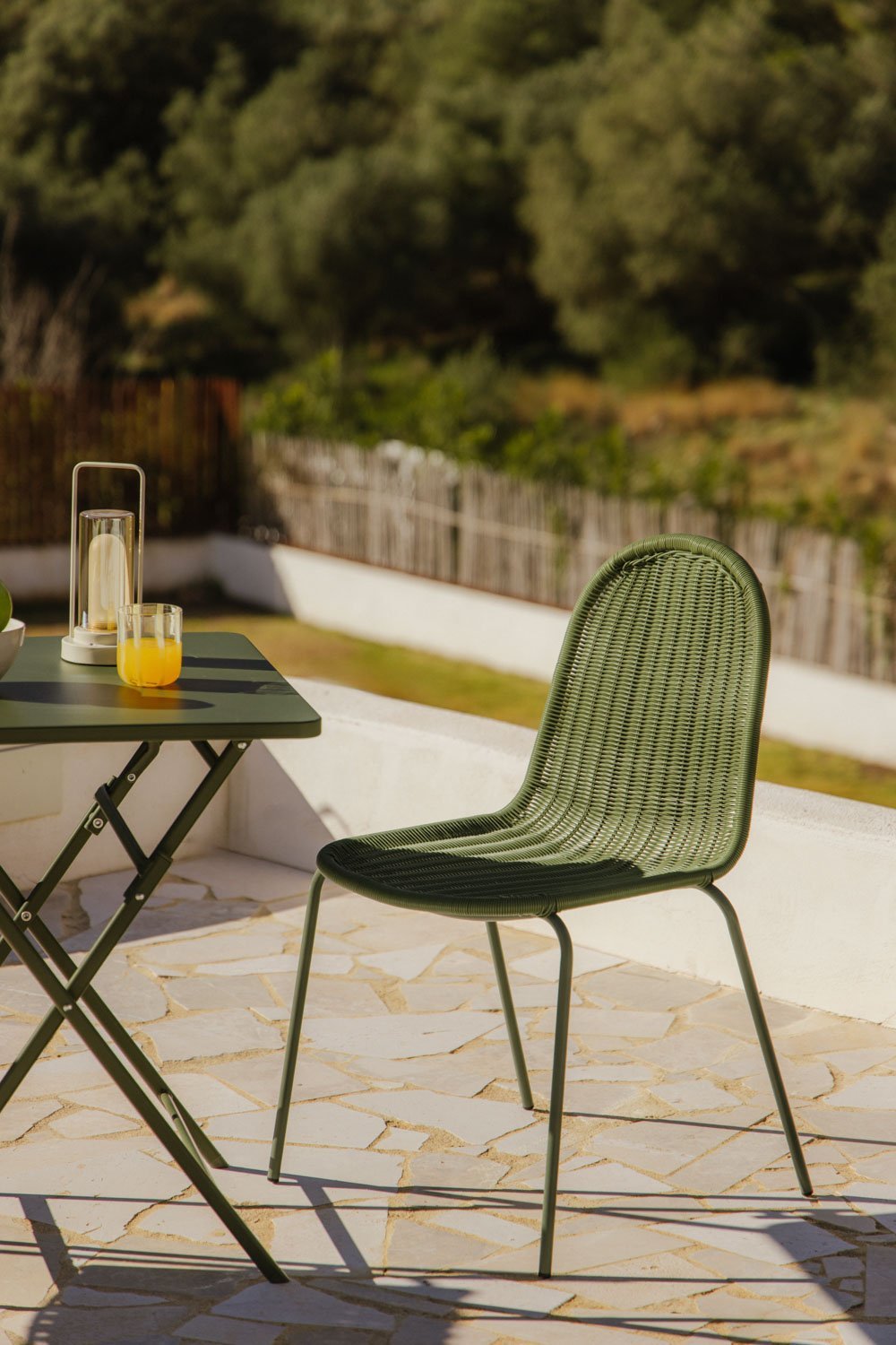 Silla de jardín apilable en mimbre sintético Reiven  , imagen de galer&iacute;a 1