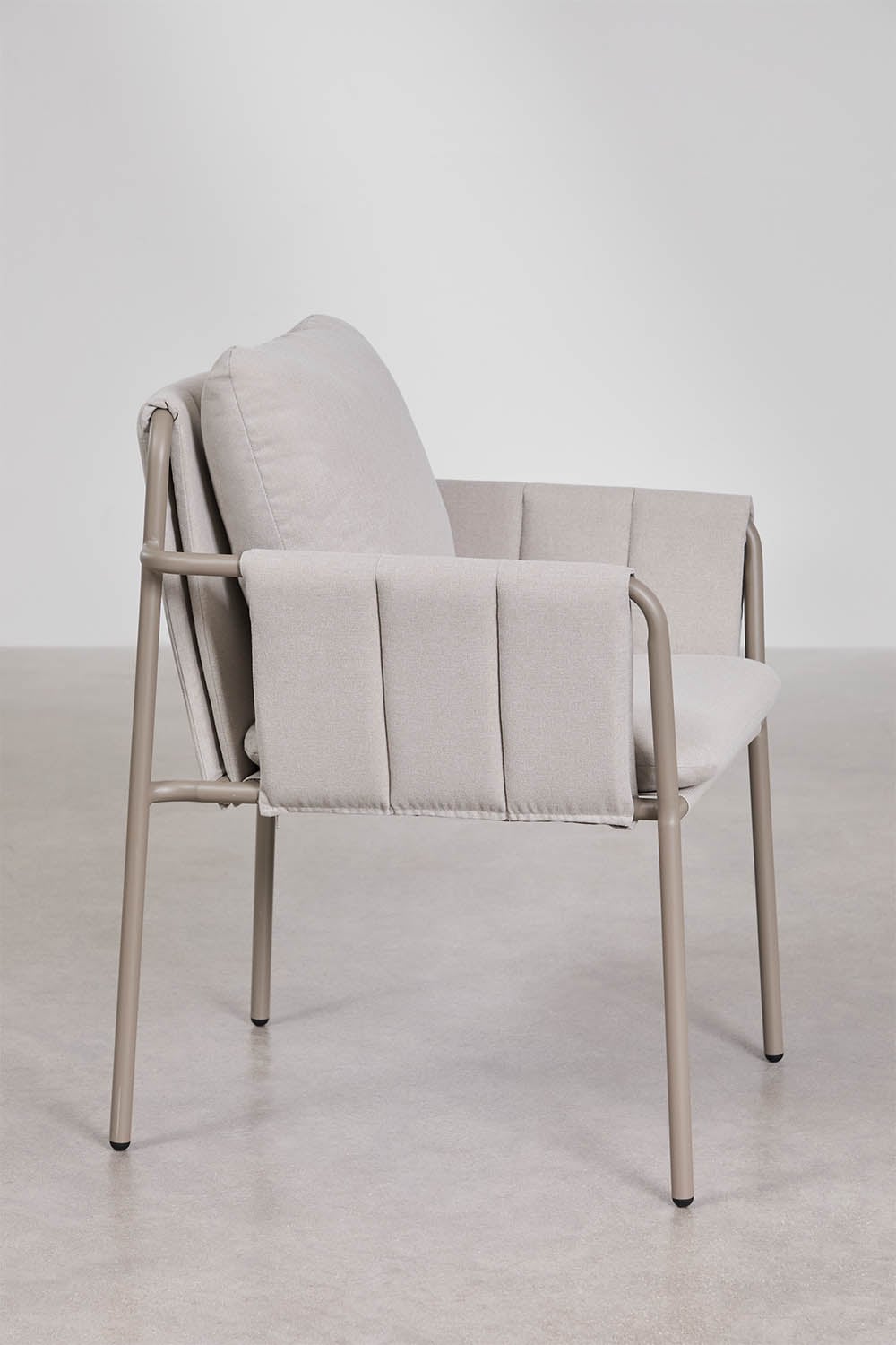 Pack de 4 sillas de comedor con reposabrazos tapizadas y en acero Zunika, imagen de galer&iacute;a 2