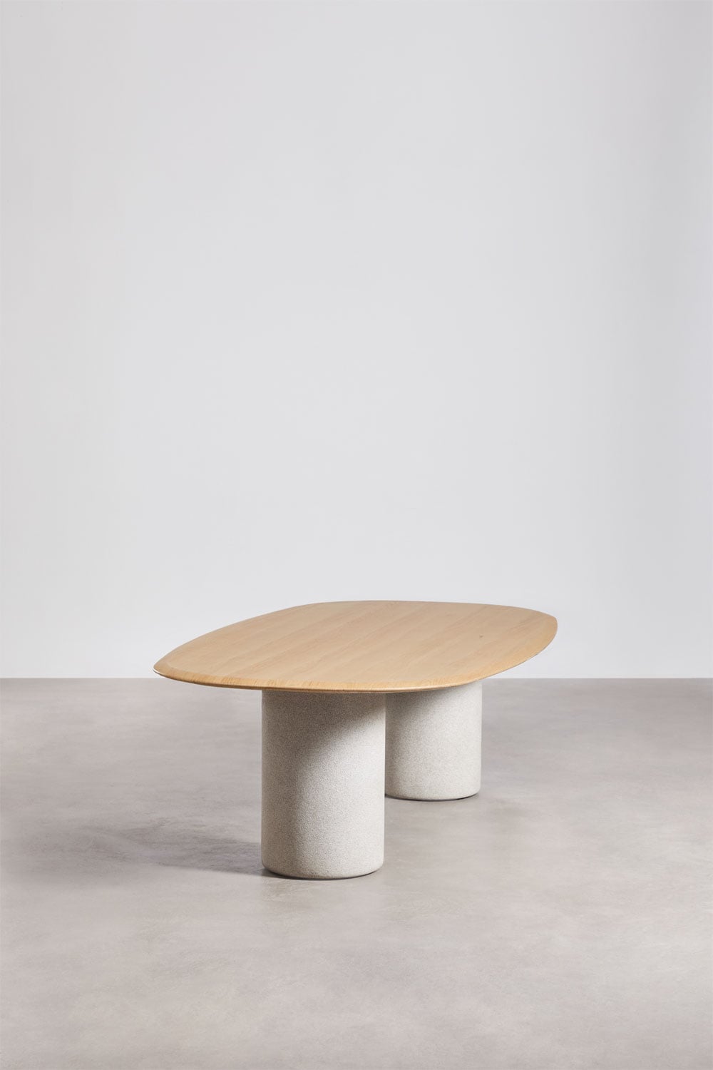 Mesa de comedor ovalada en MDF y cemento Lysander, imagen de galer&iacute;a 2