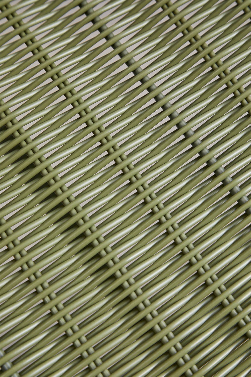 Pack de 2 taburetes altos apilables en mimbre sintético Reiven, imagen de galer&iacute;a 6