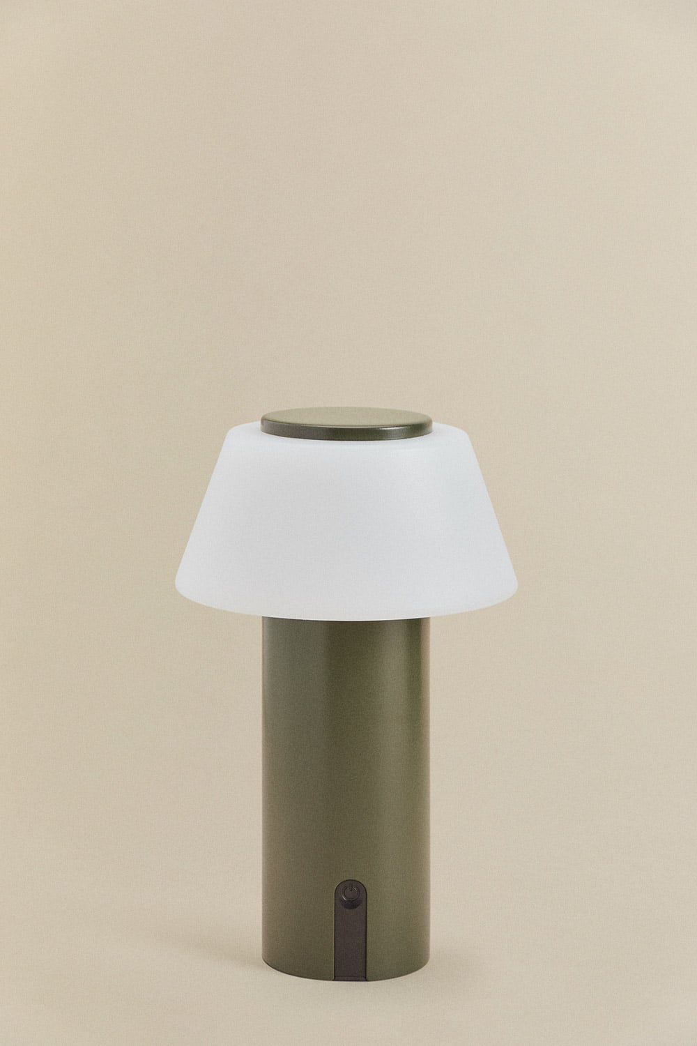 Lámpara de mesa LED inalámbrica para exterior en hierro Socotra , imagen de galer&iacute;a 3