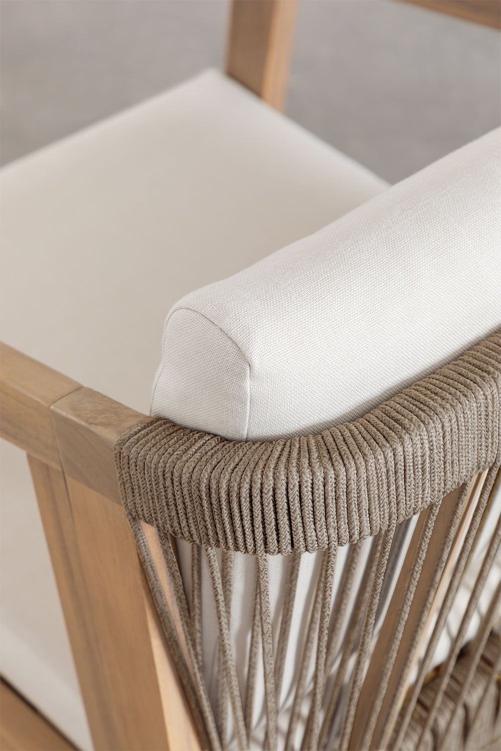 Set de mesa rectangular 180x90 cm y 6 sillas de jardín en madera de acacia y cuerda trenzada Kaela, imagen de galer&iacute;a 9