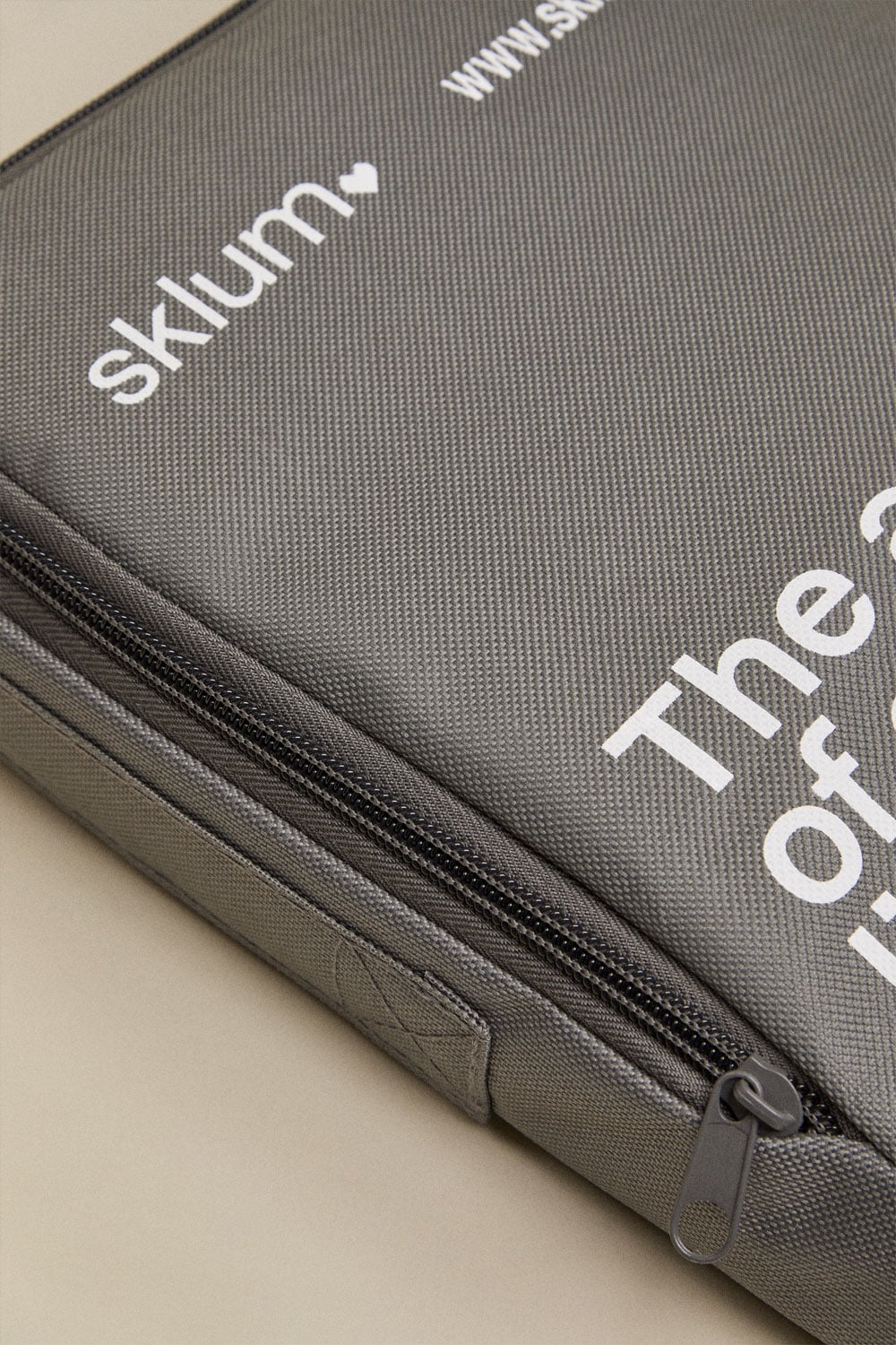 Funda protectora para sofá de jardín Otley , imagen de galer&iacute;a 3