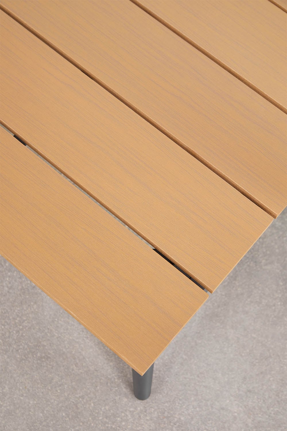 Conjunto de jardín con sofá esquinero de 4 plazas y mesa de centro en aluminio y madera Nadi, imagen de galer&iacute;a 9