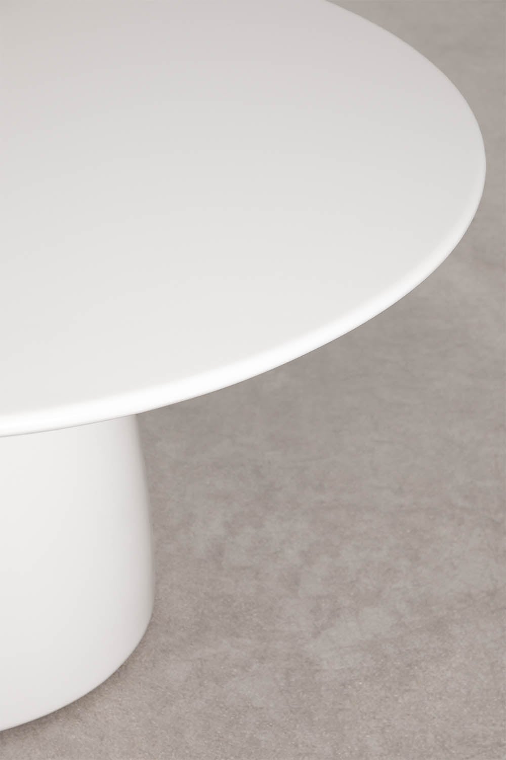 Set de mesa redonda Ø150 cm en cemento Numira y 8 sillas de jardín en madera de acacia Nualis, imagen de galer&iacute;a 4