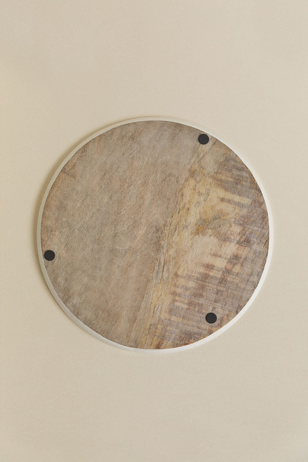 Bandeja decorativa redonda Ø30 cm en madera de mango Fruela, imagen de galer&iacute;a 4