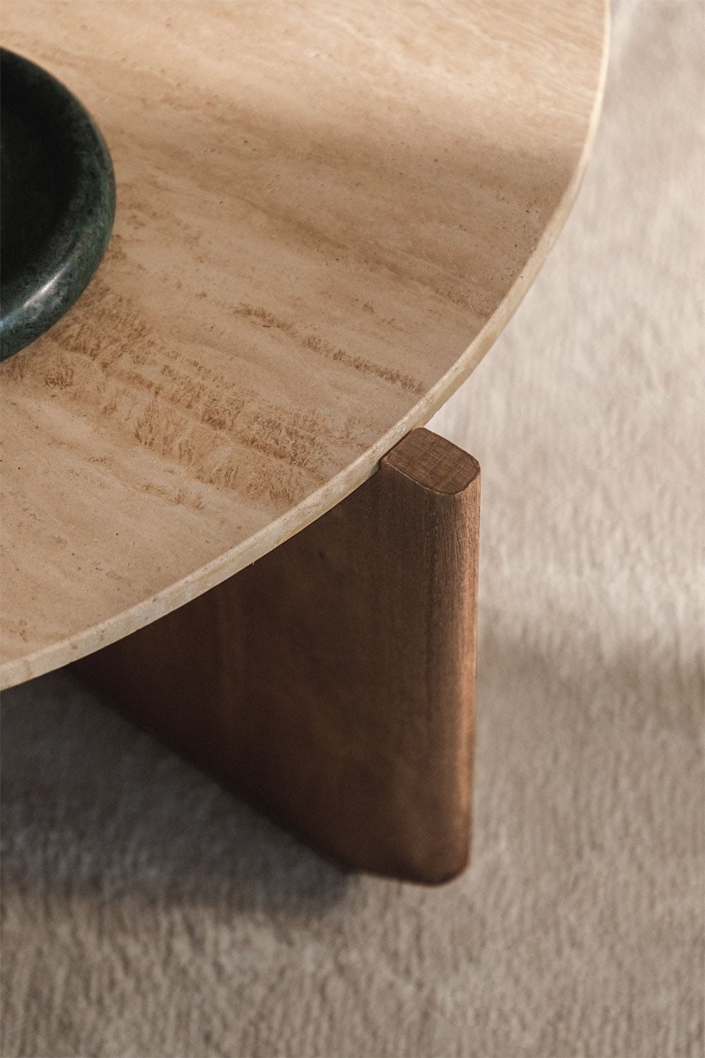 Mesa de centro redonda en piedra natural y madera de mango Lavinia , imagen de galer&iacute;a 2