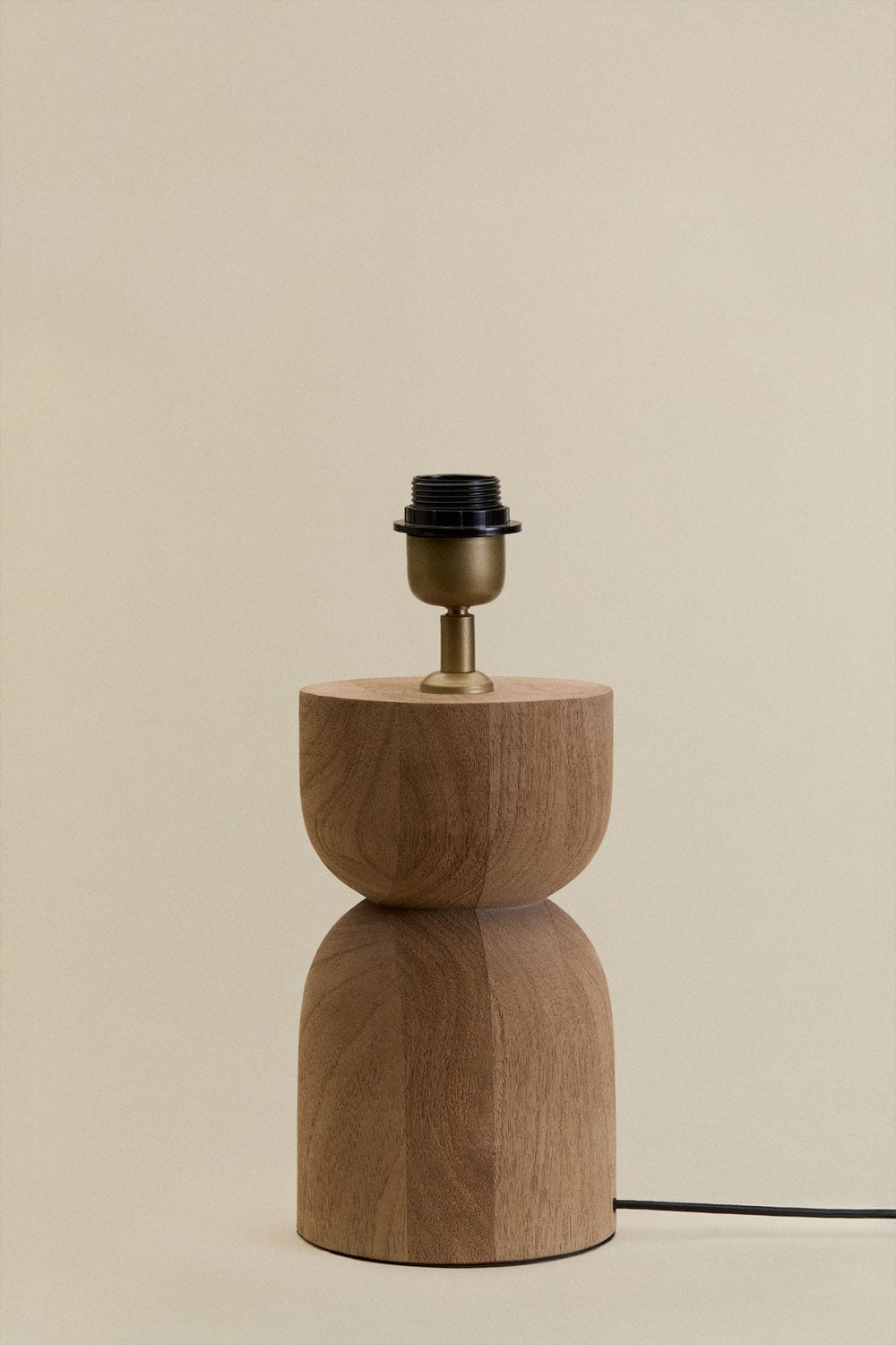 Base para lámpara de mesa en madera de mango Diniz, imagen de galer&iacute;a 1