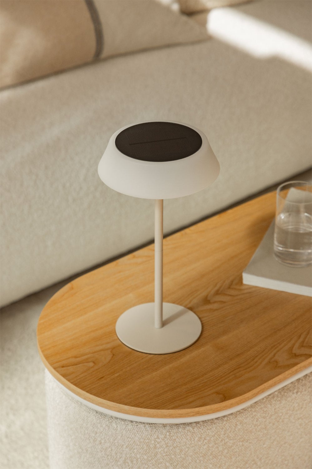 Lámpara de mesa solar LED inalámbrica en polietileno y hierro Ulenia, imagen de galer&iacute;a 1