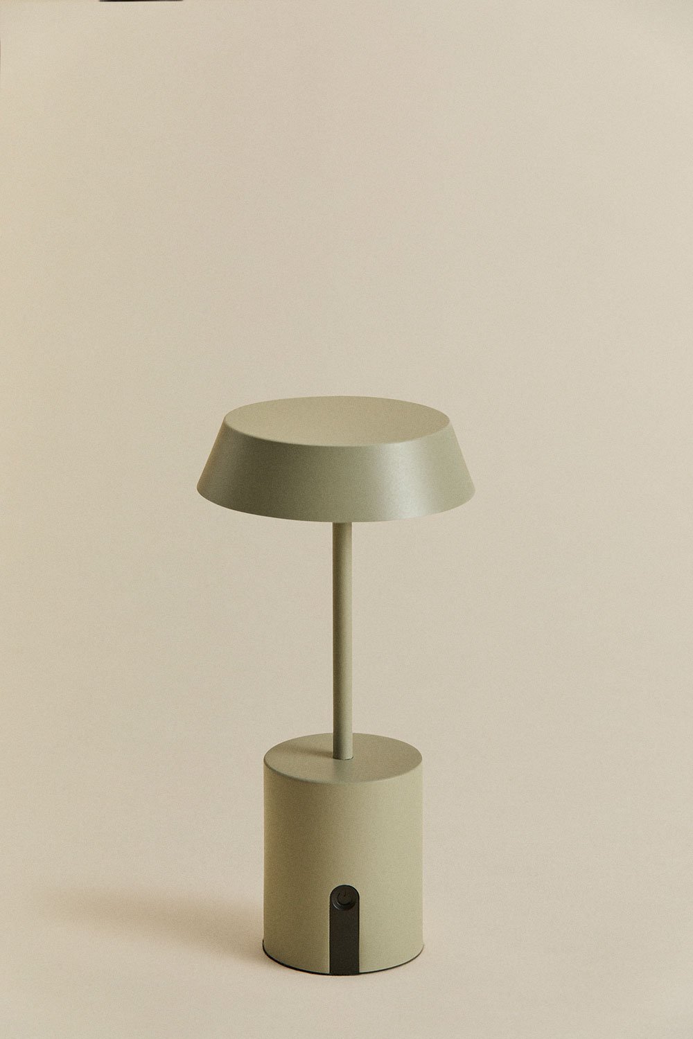 Lámpara de mesa LED inalámbrica Uliana, imagen de galer&iacute;a 1