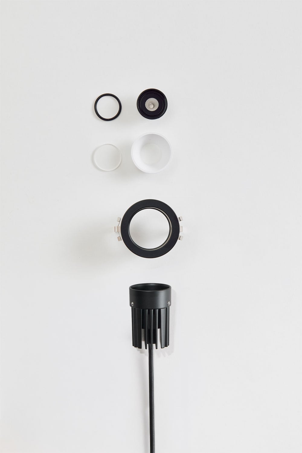 Pack de 3 downlights LED empotrables con marcos redondos Ø5 cm para exterior en aluminio Luisiana, imagen de galeria 6