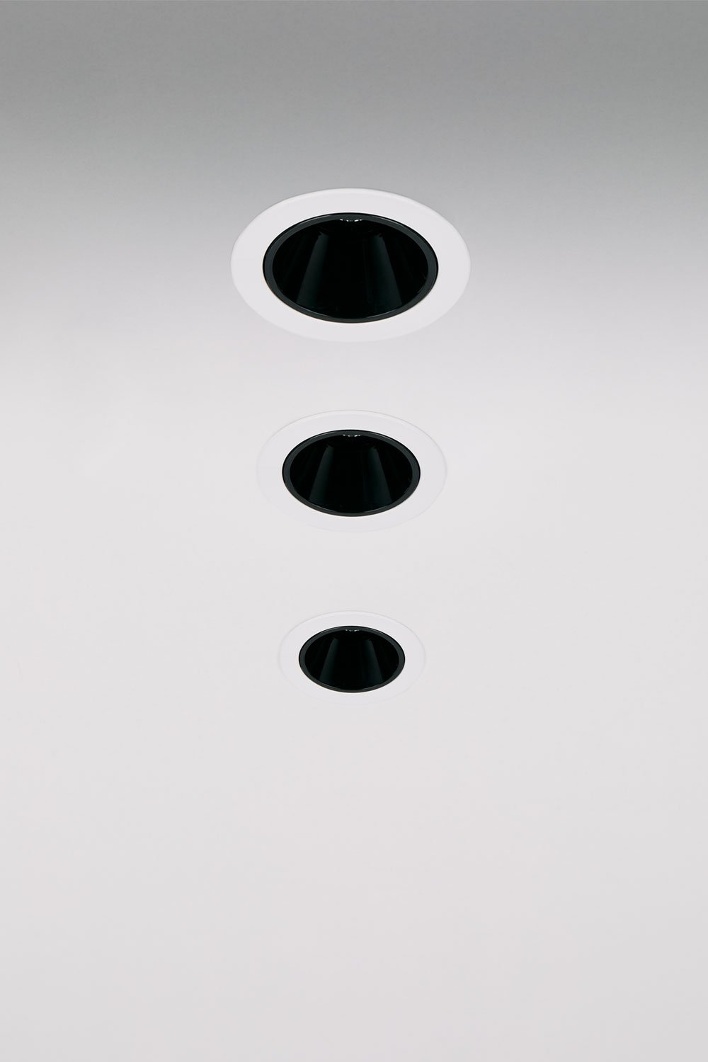 Pack de 3 downlights LED empotrables con marcos redondos Ø7 cm para exterior en aluminio Luisiana, imagen de galeria 1