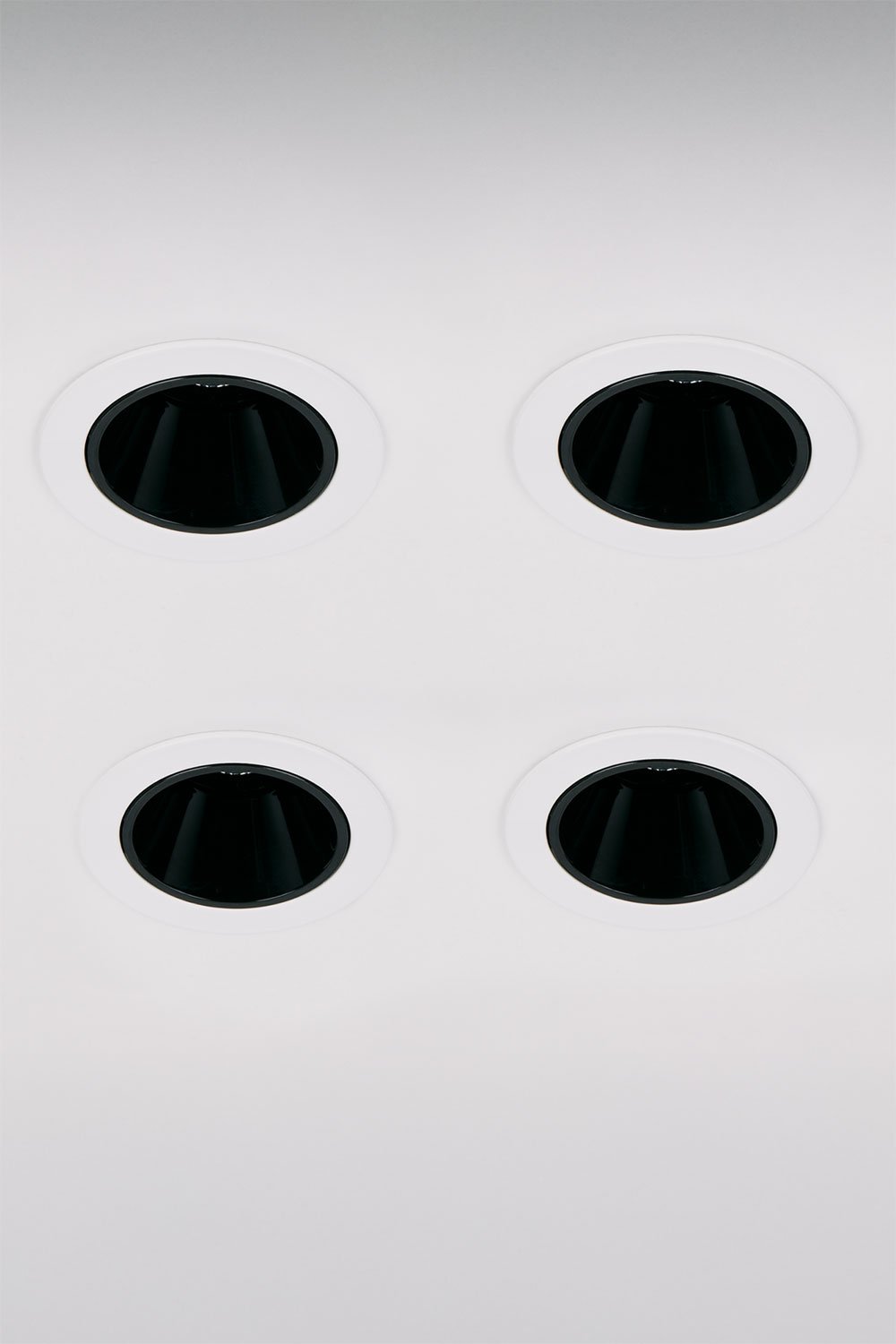 Pack de 4 downlights LED empotrables con marcos redondos Ø8 cm para exterior en aluminio Luisiana, imagen de galeria 1
