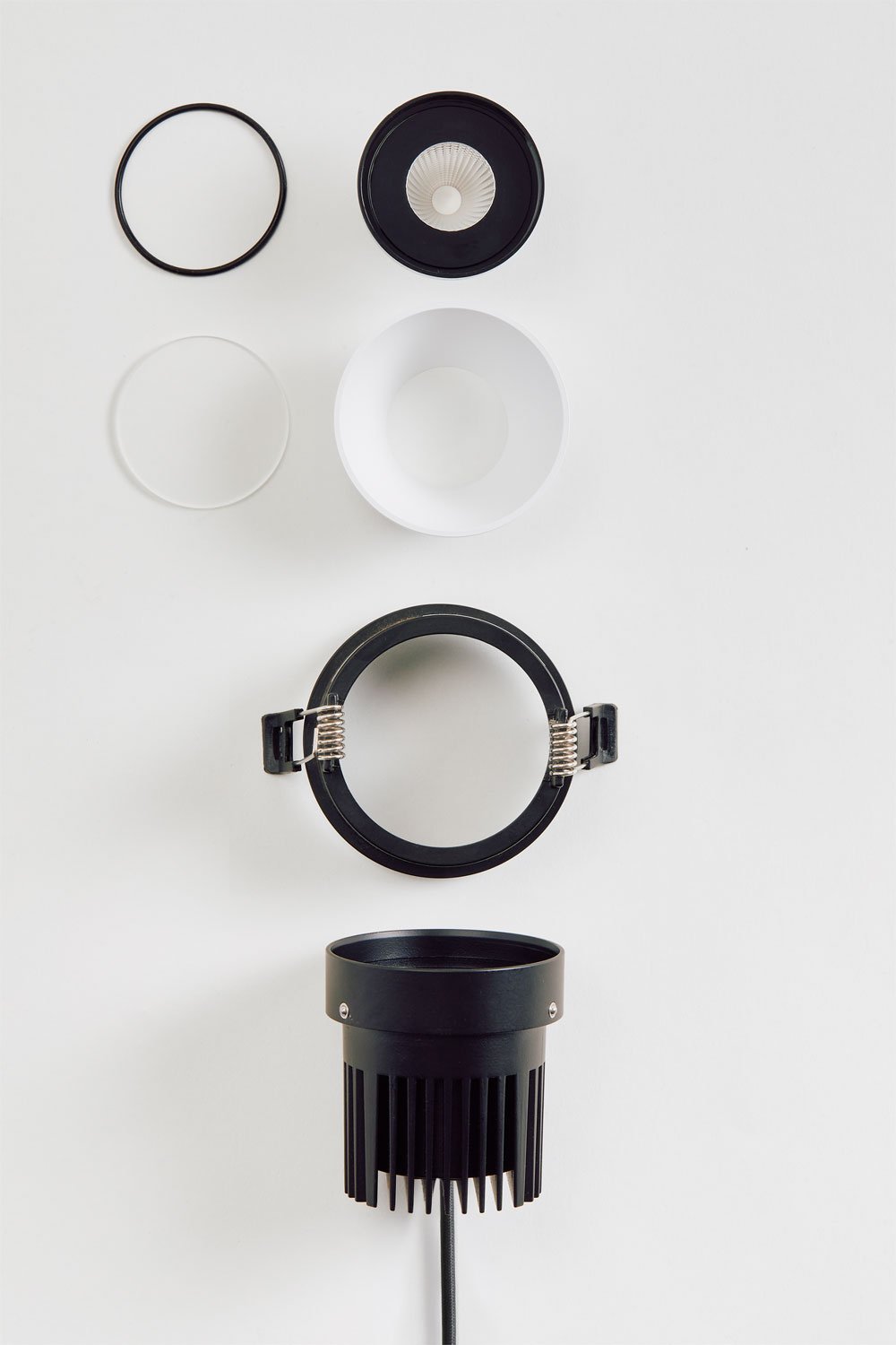 Pack de 4 downlights LED empotrables con marcos redondos Ø8 cm para exterior en aluminio Luisiana, imagen de galeria 6