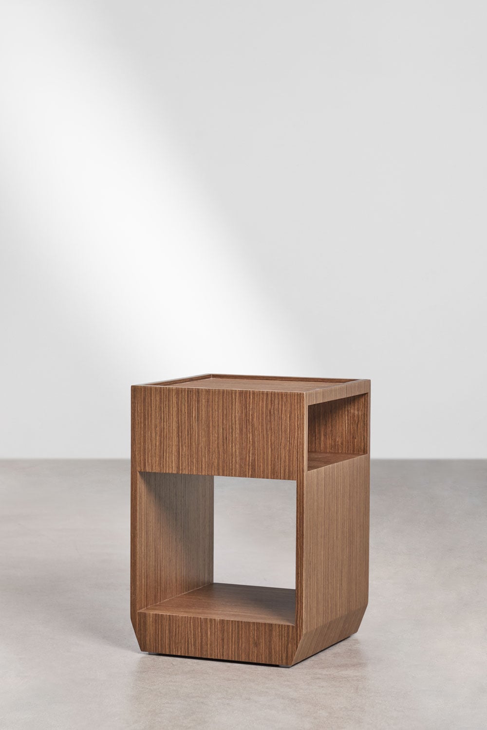 Mesa auxiliar cuadrada 35x35 cm en MDF y chapa Brisbane, imagen de galer&iacute;a 2