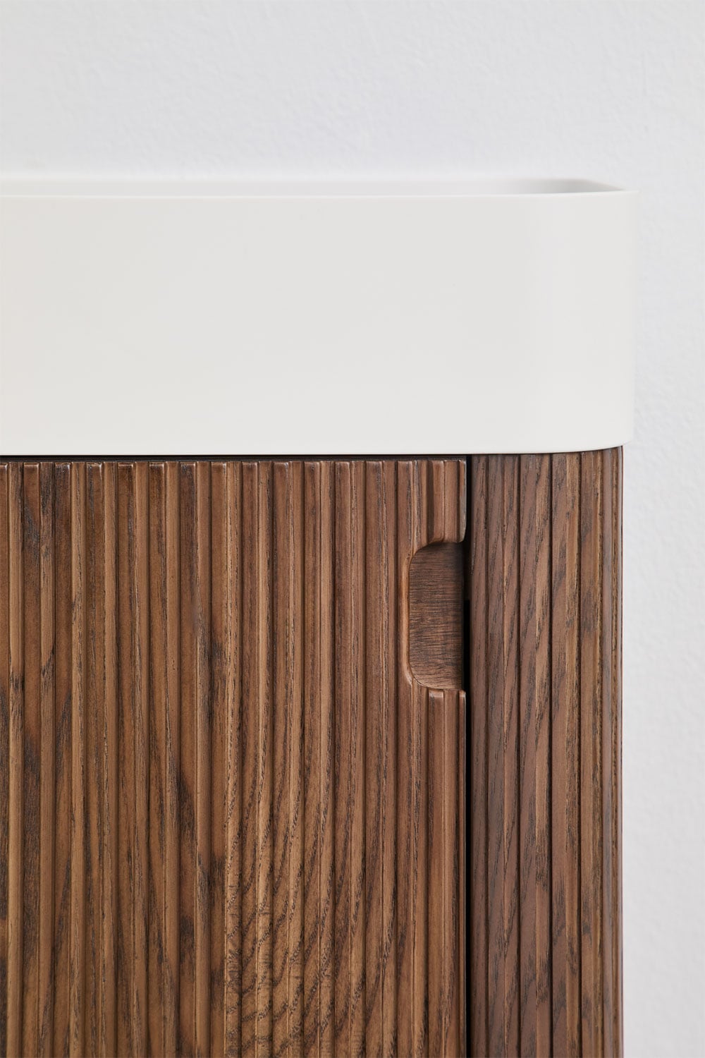 Conjunto de mueble de baño suspendido en madera con lavabo integrado Aizea, imagen de galer&iacute;a 5