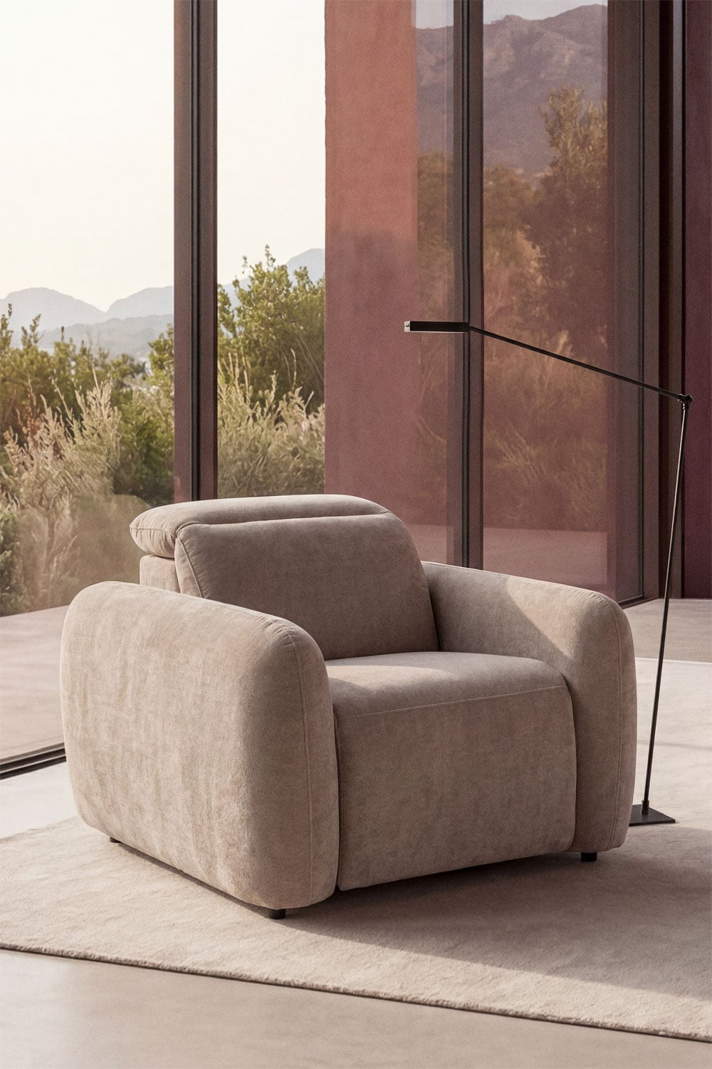 Sillón reclinable eléctrico tapizado Peggy, imagen de galer&iacute;a 1