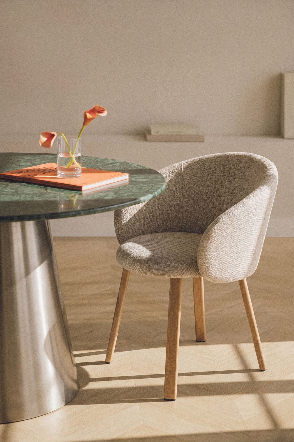 Silla de comedor tapizada Nairea, imagen de galer&iacute;a 1