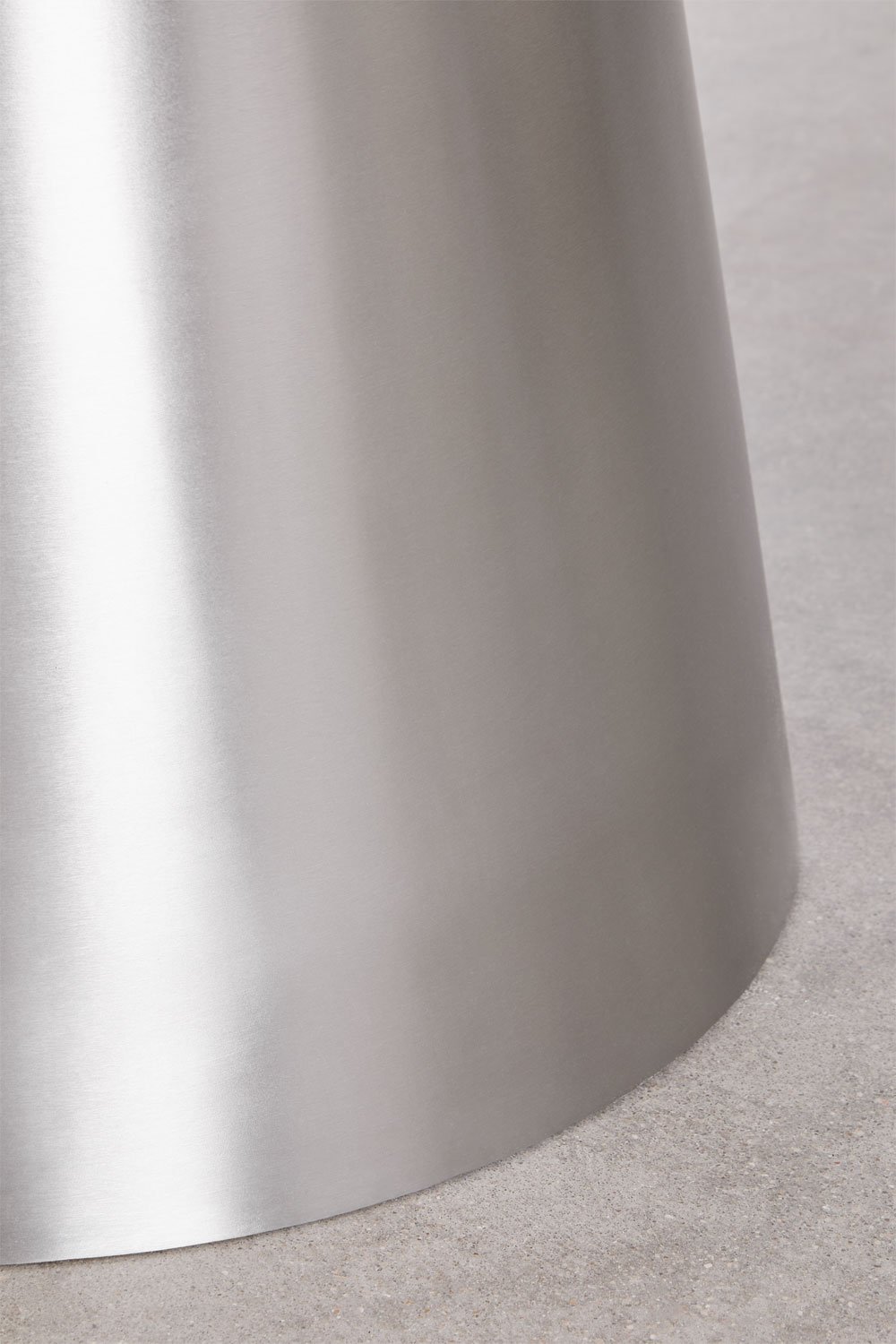 Mesa de comedor redonda Ø120 cm en acero inoxidable Baelor, imagen de galer&iacute;a 5