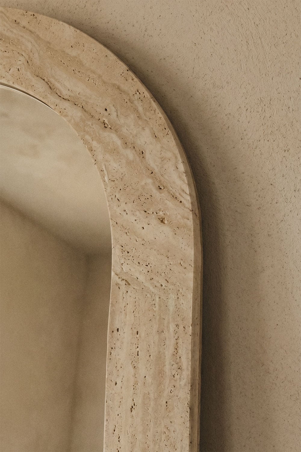 Espejo de pared en piedra natural Alune, imagen de galer&iacute;a 2