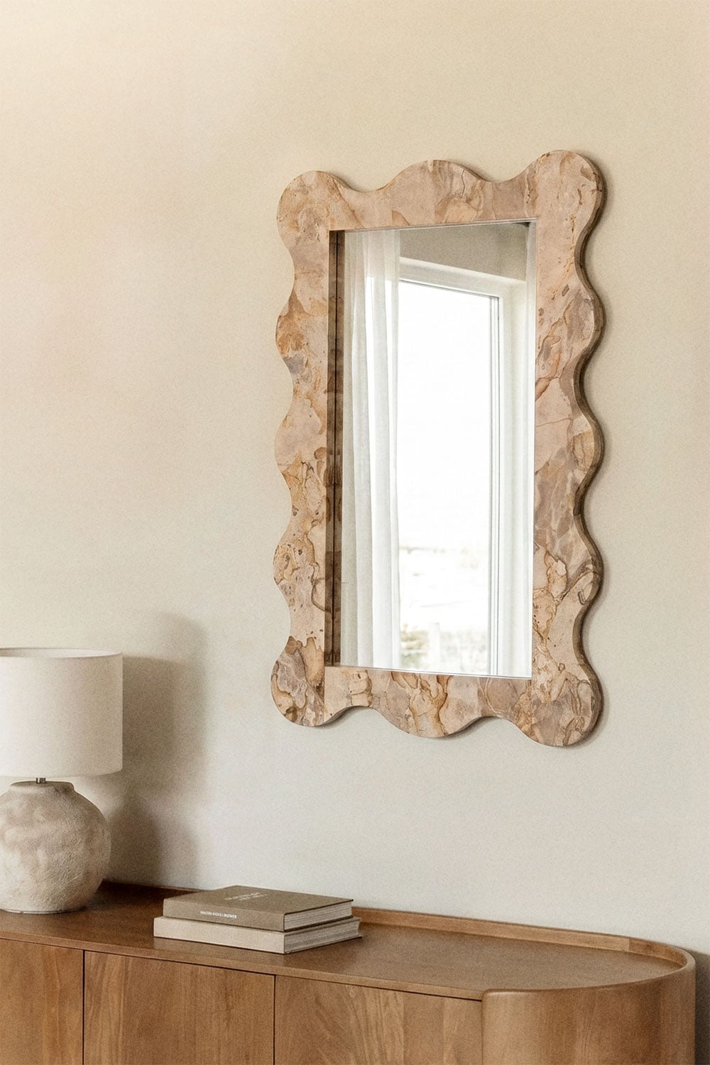 Espejo de pared rectangular en mármol Bayaibe, imagen de galer&iacute;a 1