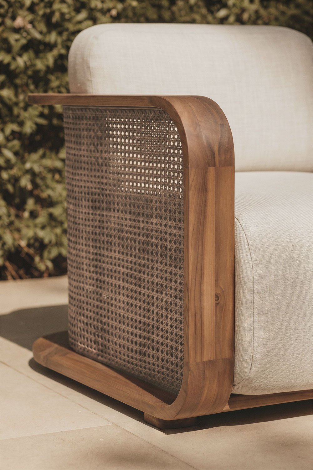 Sillón de jardín en madera de acacia Noira, imagen de galer&iacute;a 2