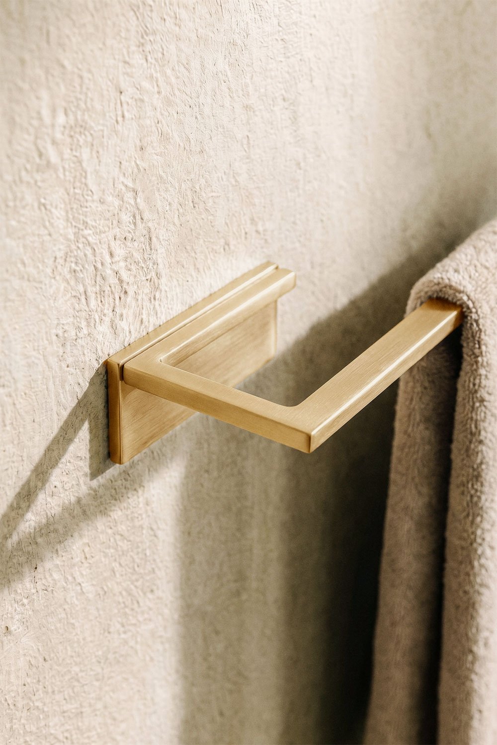 Toallero de pared con barra 60 cm para baño en acero inoxidable dorado cepillado Jalter, imagen de galer&iacute;a 2
