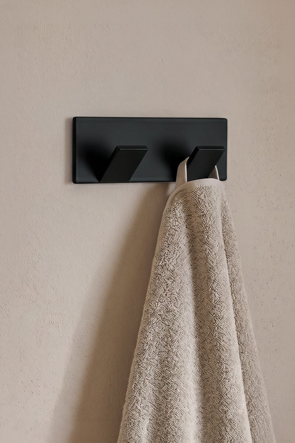 Percha adhesiva para baño adhesivo en acero inoxidable negro mate Jalter, imagen de galer&iacute;a 1