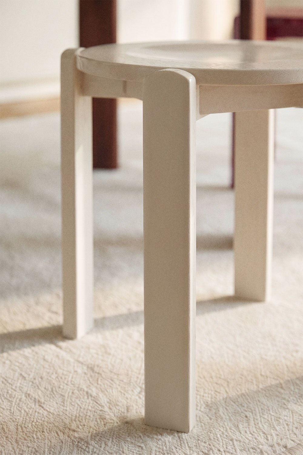 Pack de 2 taburetes bajos 45 cm en madera de roble Noreli, imagen de galer&iacute;a 2