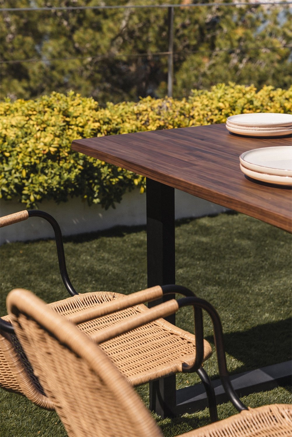 Mesa de jardín rectangular 180x90 cm en madera de acacia y acero Maupi   , imagen de galer&iacute;a 2