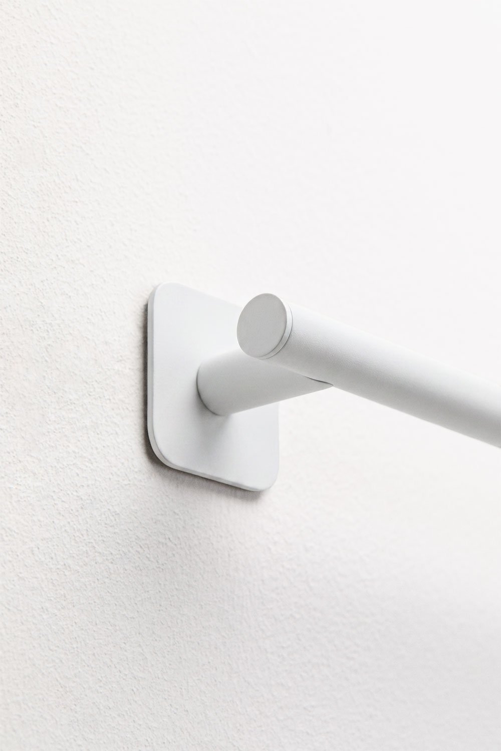 Toallero adhesivo de pared con barra 60 cm para baño en acero inoxidable blanco Ondreli, imagen de galer&iacute;a 6