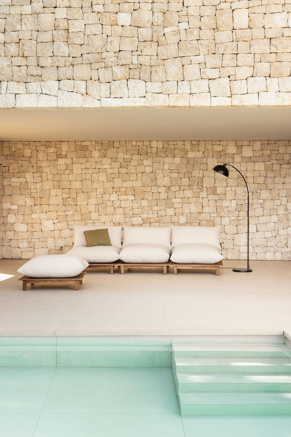 Sofá modular reclinable de jardín de 3 piezas con puff en madera de acacia Brina , imagen de galer&iacute;a 1