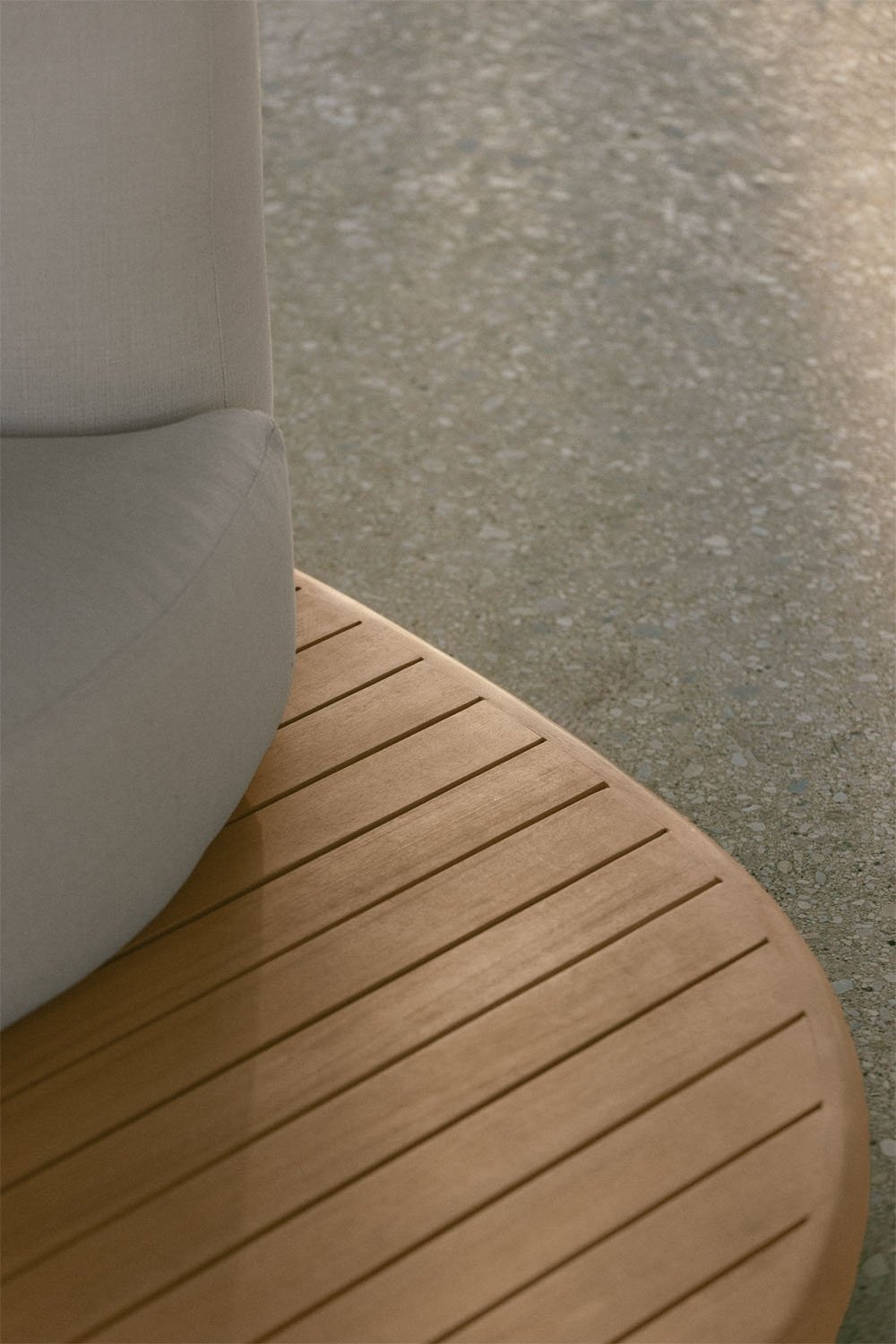 Sofá modular de jardín de 2 piezas en madera de acacia Gerard, imagen de galer&iacute;a 2