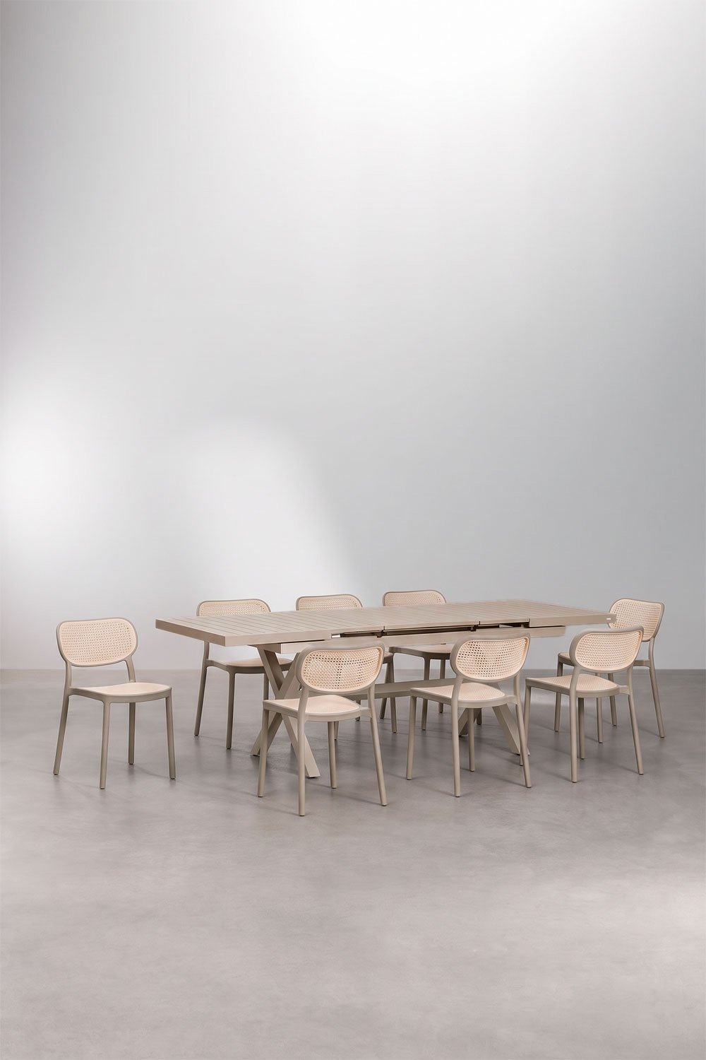 Set de mesa rectangular 180-240x90 cm extensible en aluminio Karena y 8 sillas de jardín apilables en polipropileno Omara       , imagen de galer&iacute;a 1