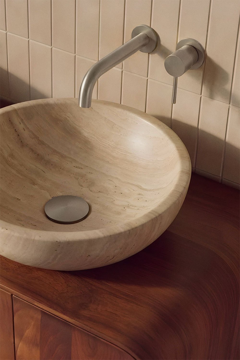 Conjunto de mueble de baño doble suspendido 130x45 cm en madera de mango y piedra natural Kivalina, imagen de galer&iacute;a 2