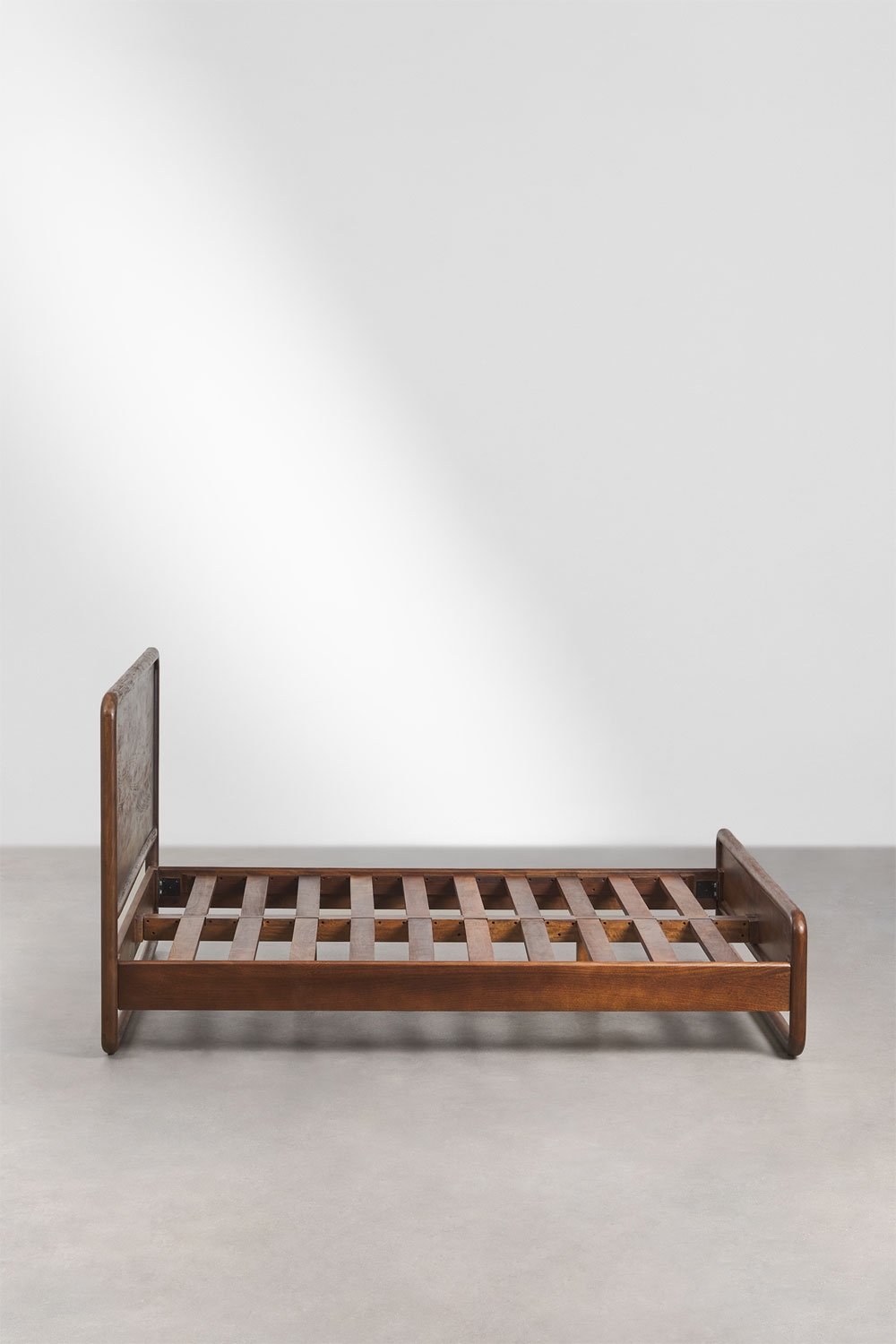 Cama en madera de mango Maupaul, imagen de galer&iacute;a 4