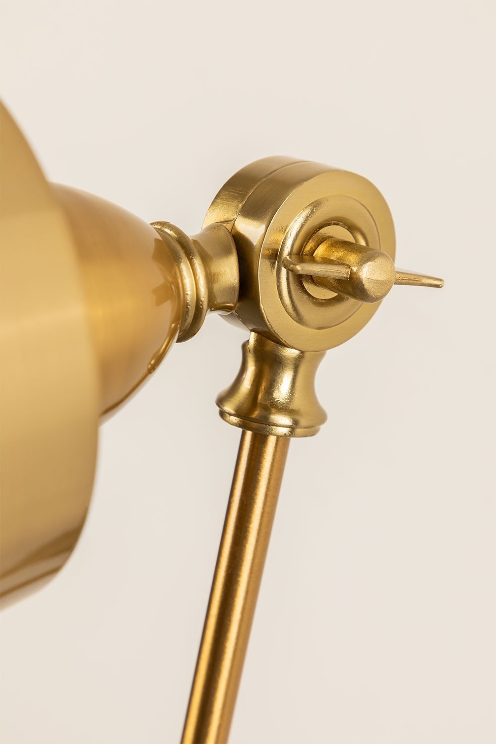 Lámpara de pared en hierro Floy Gold, imagen de galer&iacute;a 6