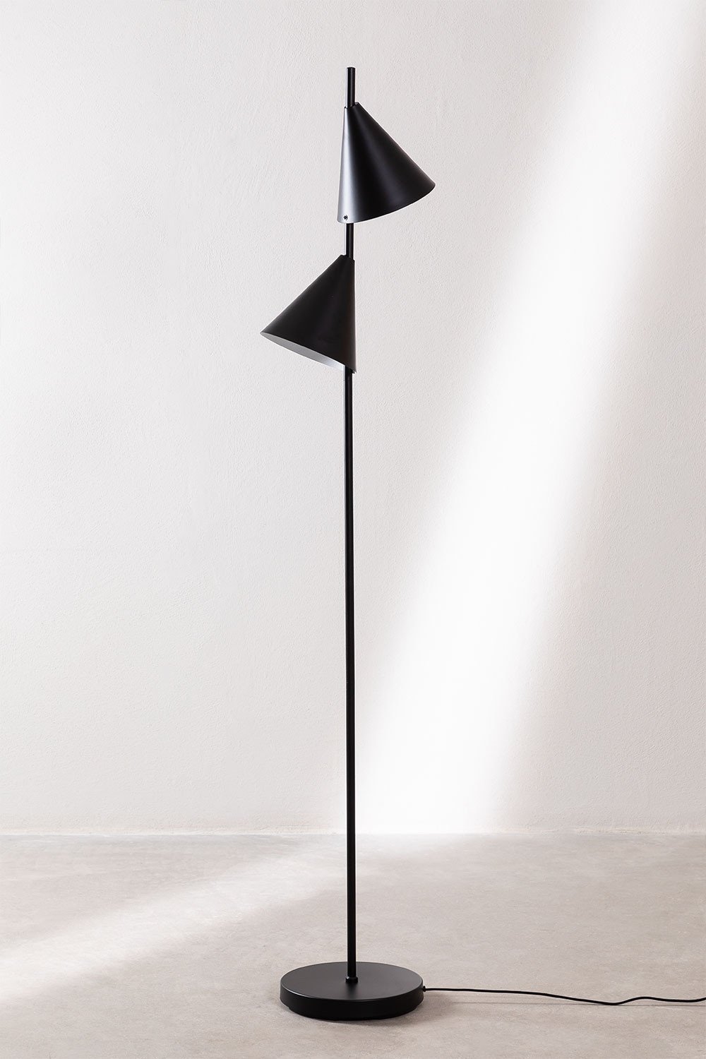 Lámpara de Pie Clarisse, imagen de galería 1