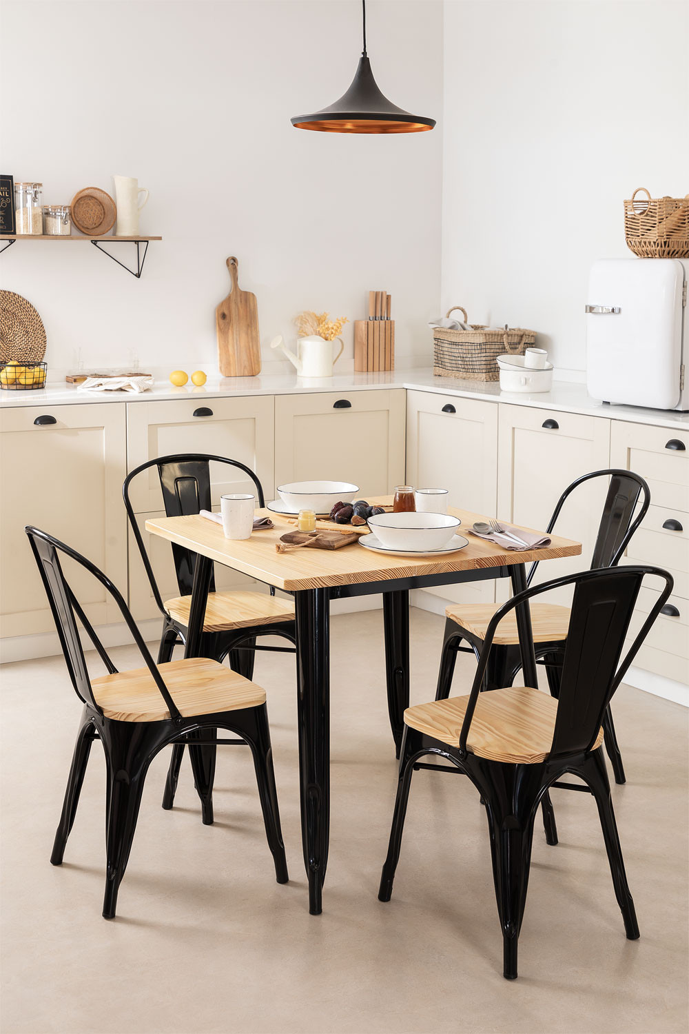 Tables et chaises en bois : donnez du style à votre salle à manger